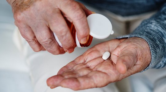 Disponibilité orale égale pour la voie orale ou intraveineuse: Quels sont ces antibiotiques?